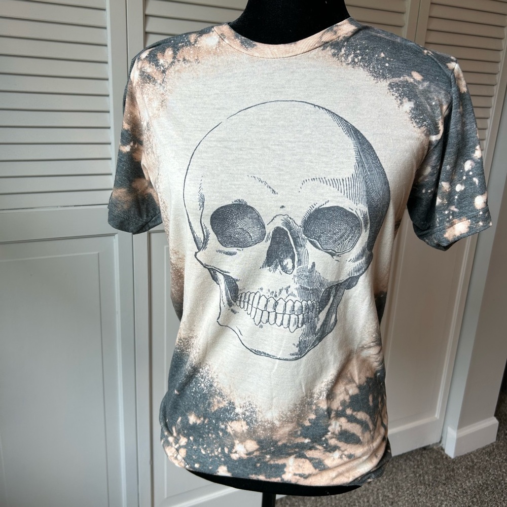 Wandering Owl Designs Tie-Dye Skull T-Shirt